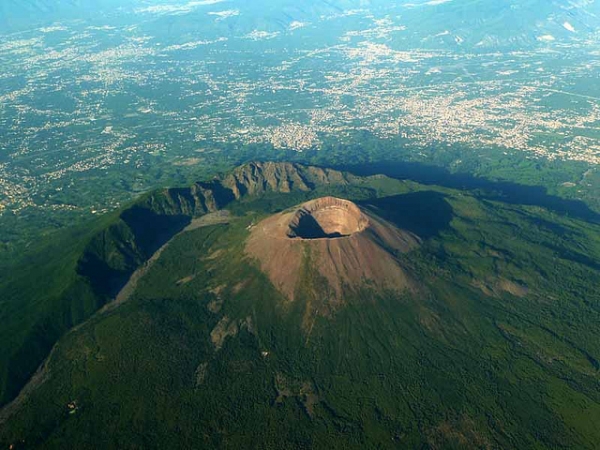 Eruption - MOUNT VESUVIUS